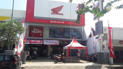 Photos of Astra Motor Kebumen