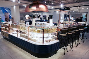 Photo n°4 de L' Atelier Maison De La Truffe au Gourmet Lafayette à Paris (Sandwicherie)