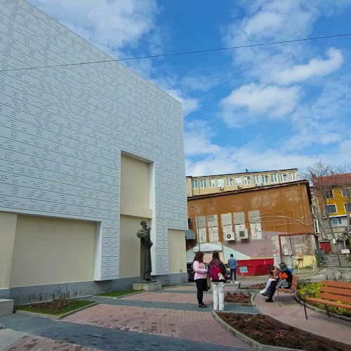 Художествена галерия „Жорж Папазов”