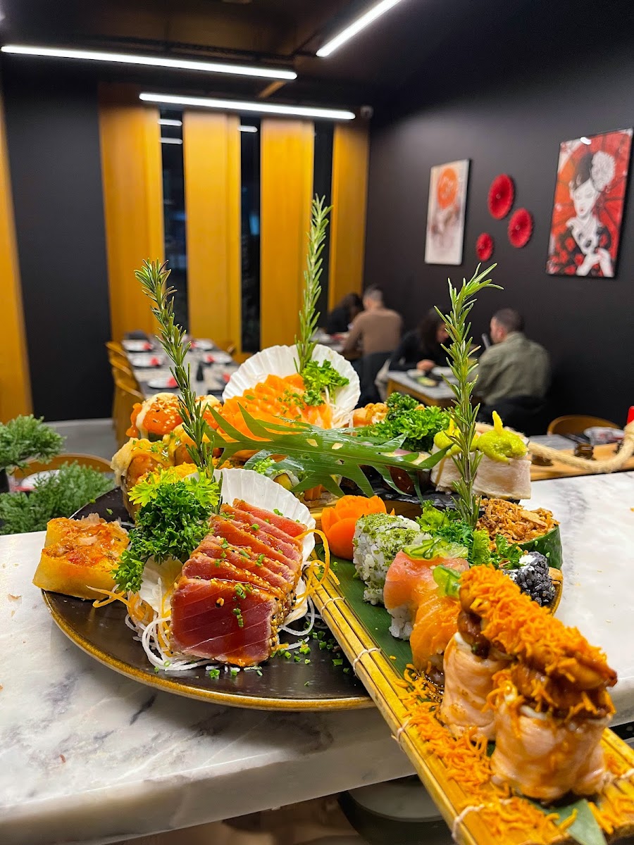 Yokozo Sushi Lounge — photo 1