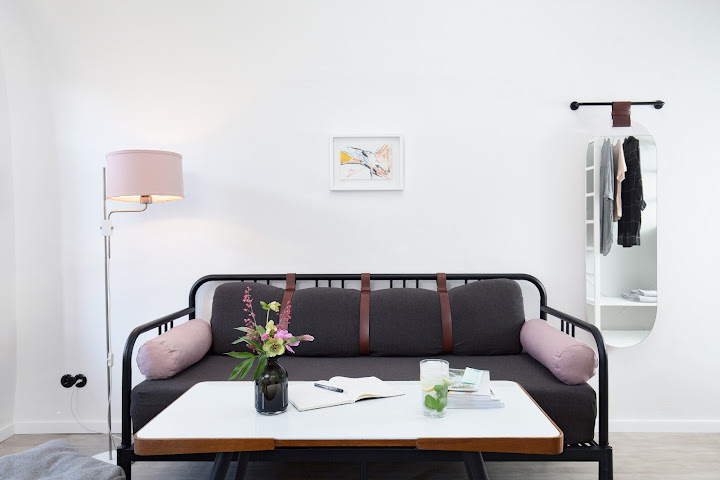 Long Story Short Hostel by null