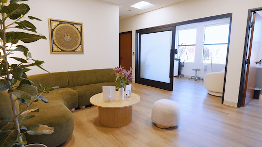 Komal Aesthetics & Wellness