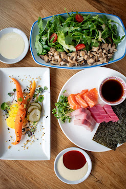 Salaryman East Lake by null