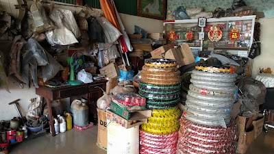 Photos of អ៉ីចន្រ្ទា ជួសជុលម៉ូតូ Maintenance Motorbike