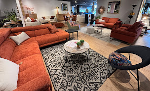 Photo n°6 de Monsieur Meuble Les Sables d'Olonne à Les Sables-d'Olonne (Magasin de canapés)
