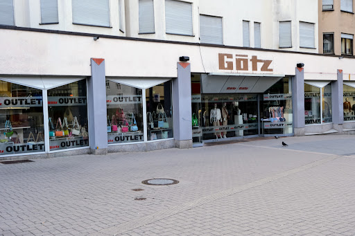 Götz Outlet - Visual