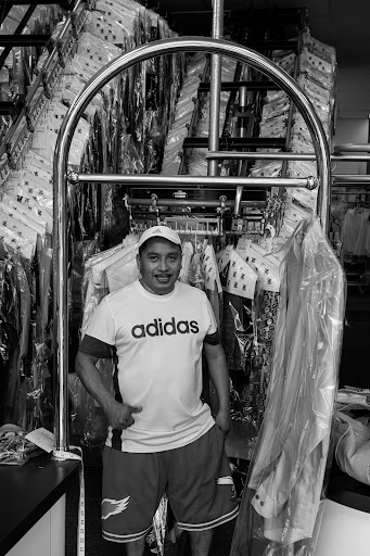 Blue Star Drycleaners - Thumbnail