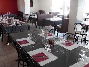 Photo n°1 de Restaurant Le Petit Marché - Marché Gare Nîmes à Nîmes (Restaurant français)