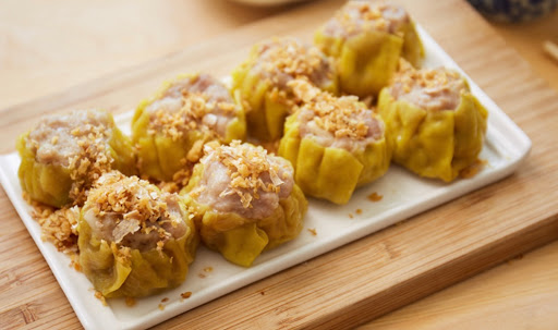 Tiou Thai food Logo