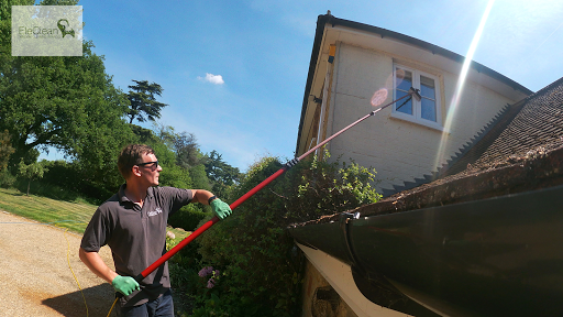 EleClean Window Cleaning - Visual