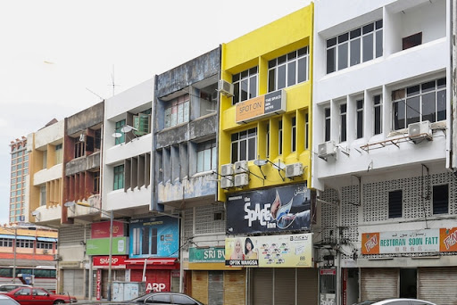 SPOT ON 90587 The Space Inn