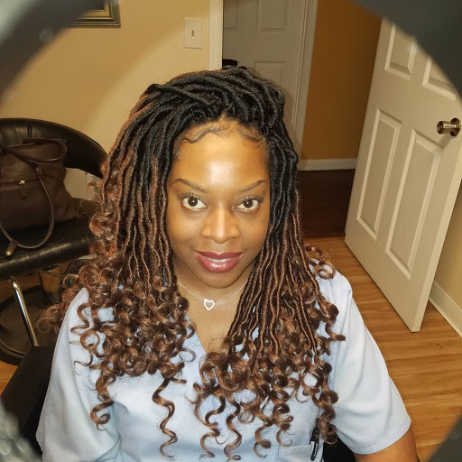 Eliza Symone