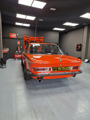 Detailing Studio - Visual