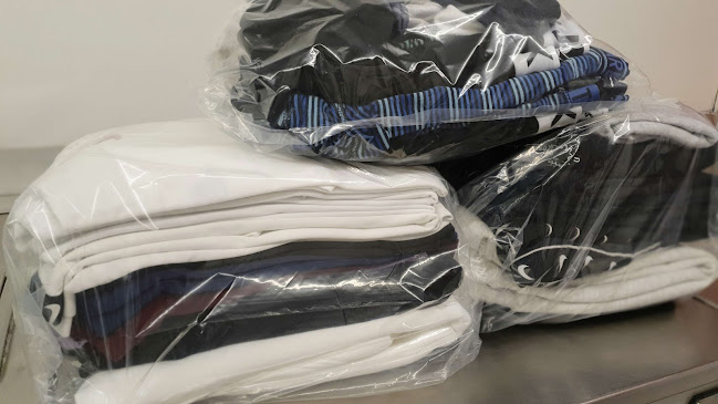 Kings Laundrette - Laundry service