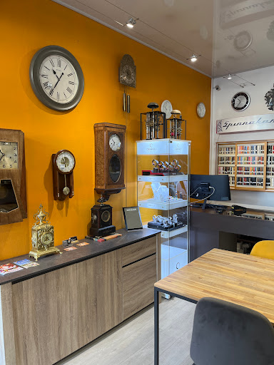 L' Artisan Horloger