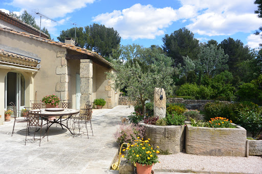 Photo de Le Mas des Queirons - Gîte de France *** 3 épis - Location de vacances à Maussane les Alpilles à Maussane-les-Alpilles (13520)