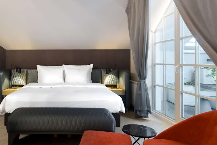Radisson Collection Astorija Hotel, Vilnius by null