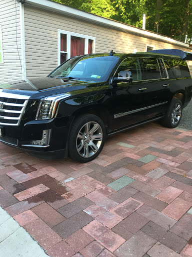 VIP BLACK CAR SERVICE & SUV - Thumbnail
