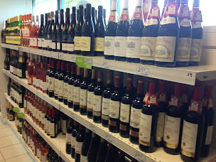 Photo n°15 de Epicerie CADORET à Pleugriffet (Supérette)
