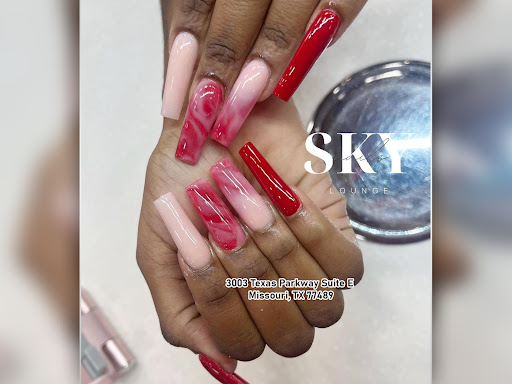 Sky Nails & Lounge
