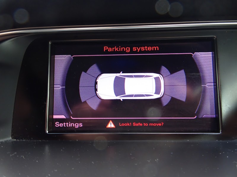 Brand Trading photo 2