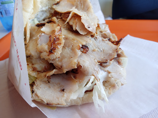 Laziza Kebab alme Logo