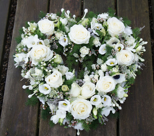 The Flower Bouquet - Thumbnail