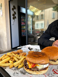 Photo n°13 de M’B FOOD à La Roque-d'Anthéron (Restauration rapide)