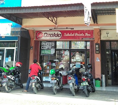 Photos of TOKO BUKU DZAKIA