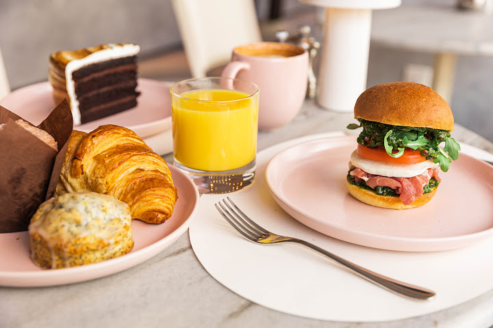 The Pink Hermit by null