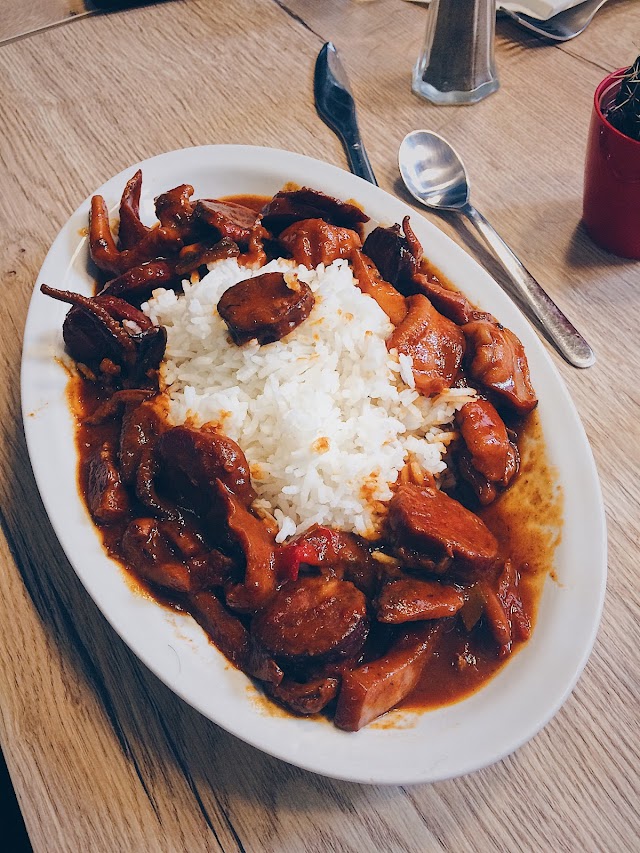 EL BARRIO
