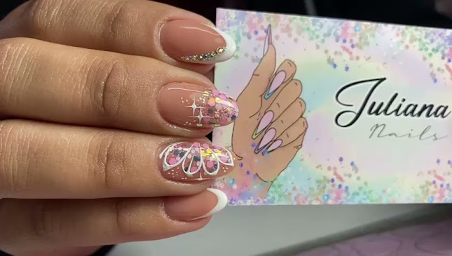 Opiniones de Peina t peluqueria barberia y spa uñas en Antofagasta - Peluquería
