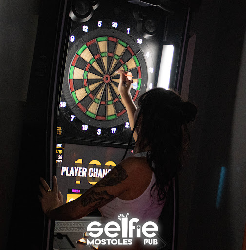 Selfie pub - Visual