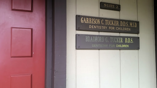 Bradford G Tucker DDS - Thumbnail