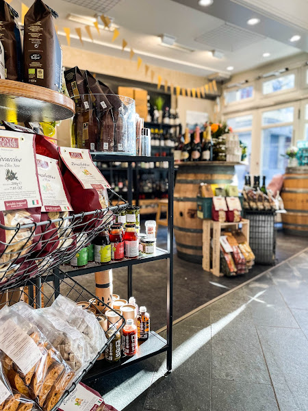 Charlie's - Coffee, Food & Wine — photo