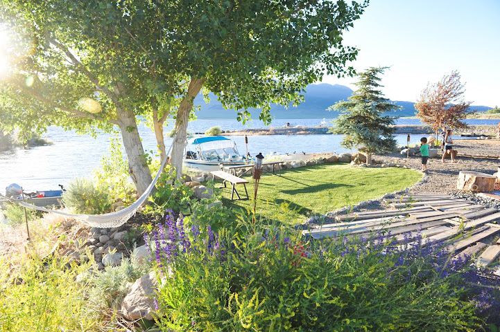 Paradise Shores RV Camp by null