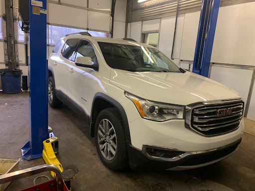 Castano’s Tire and Auto Service - Thumbnail