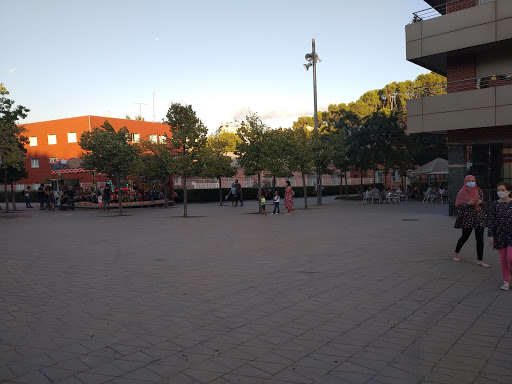 Plaça De Les Oques - Thumbnail