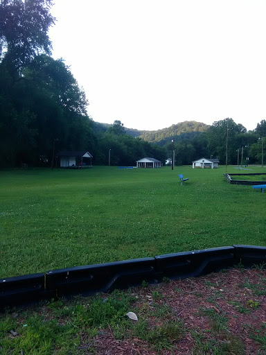 Campbells Creek Dr & Point Lick Dr