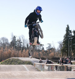 Photo n°19 de MRZ DISTRIBIKE à Le Thor (Magasin de motos)