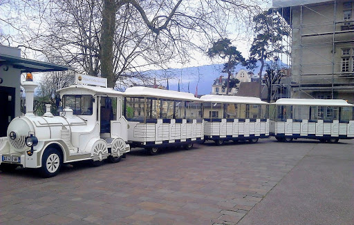 Petit train touristique d'Aix-les-Bains - Thumbnail