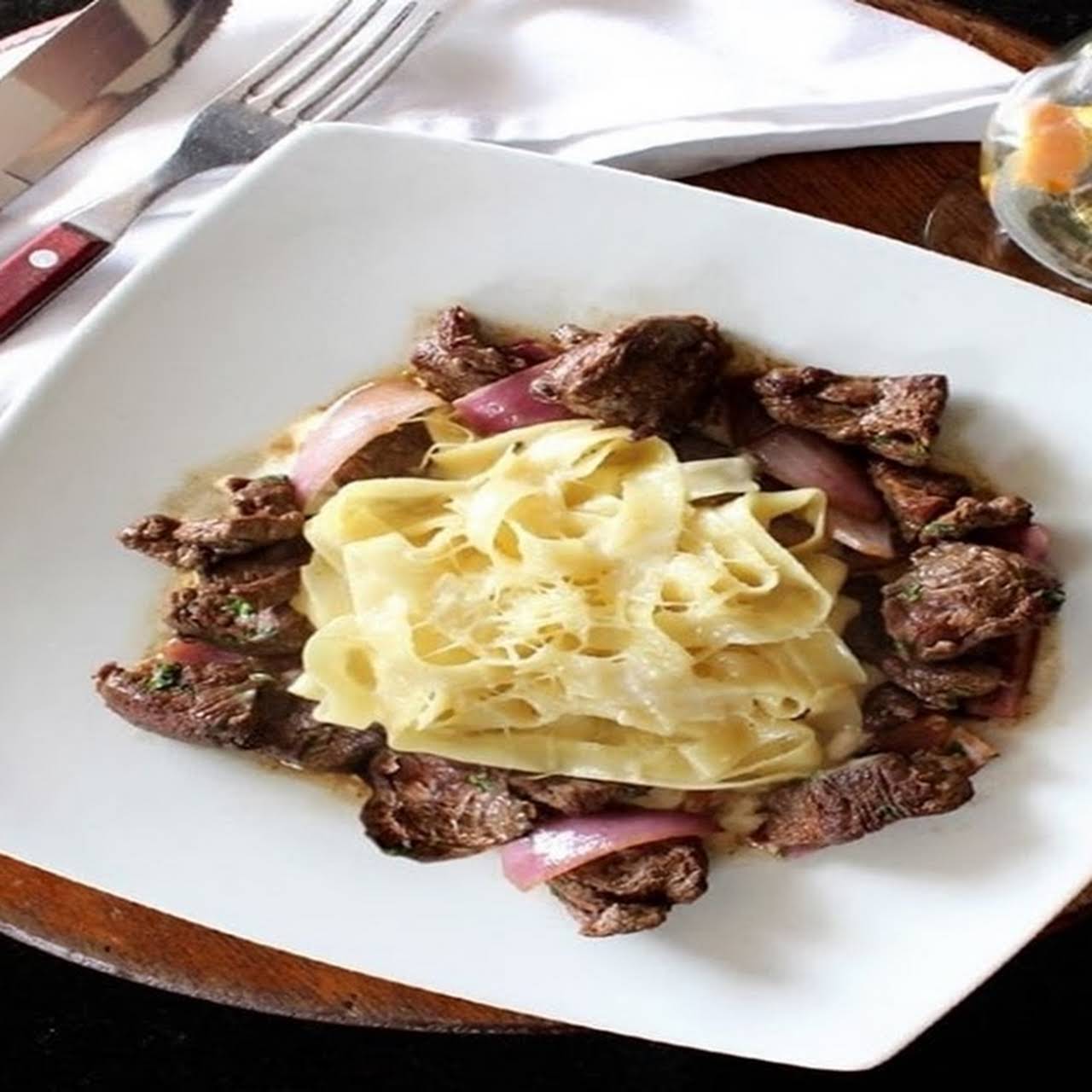 LongHorn Grill & Drinks San Isidro Restaurante especializado en