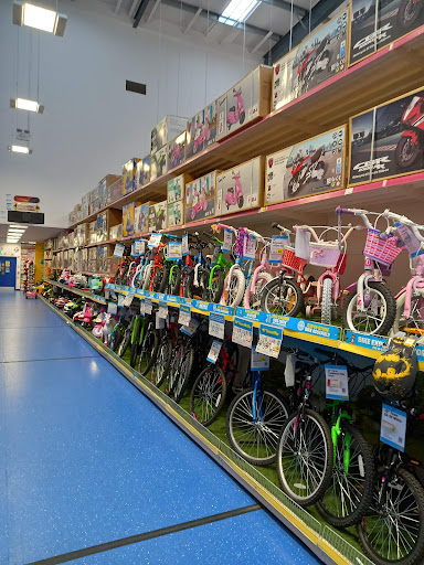 Smyths Toys Superstores Epping - Thumbnail