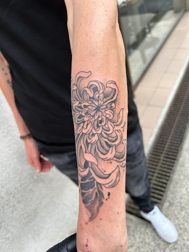 Dark Knight Tattoo ( Tattoo shop prive sur rdv ) - Thumbnail