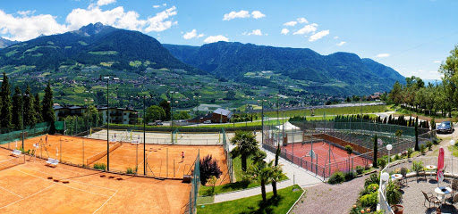 Tennis Bar Dorf Tirol Tennisclub Logo