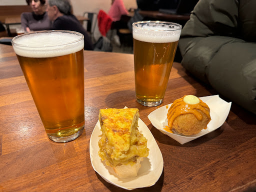 Mala Gissona Beer House Gros - Thumbnail