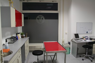 Photos of KLEINTIERPRAXIS "Gartenstadt Falkenh&ouml;h" Dr. R. Buttgereit & Dr. T. Muche