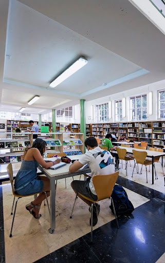 Iparraldeko Liburutegia / Biblioteca de Iparralde - Thumbnail