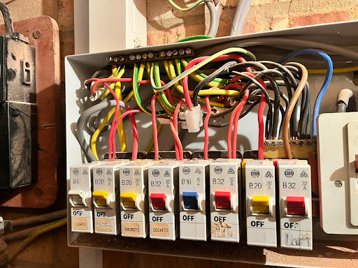 Lloyd Hallowell Electrics Gallery - United Kingdom