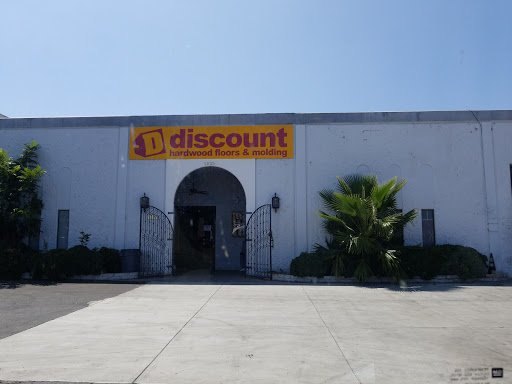Discount Hardwood Floors & Moldings Logo